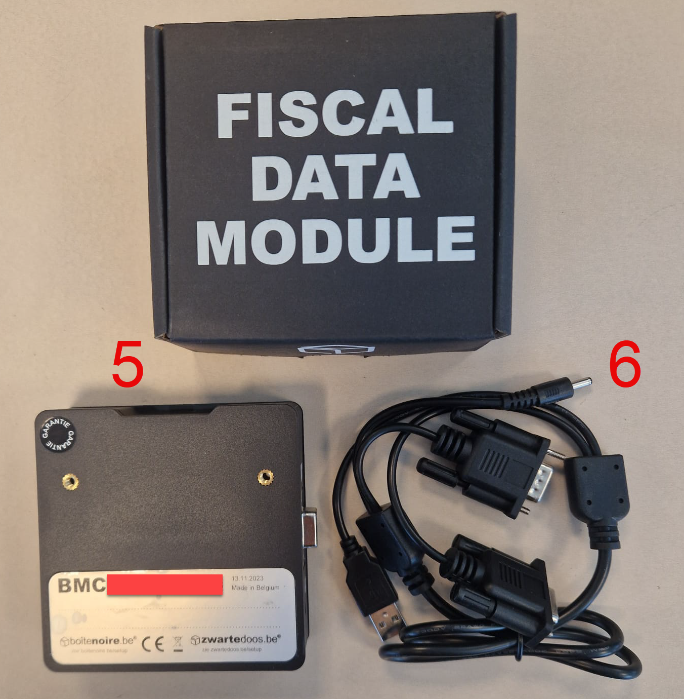 Le module de données fiscales avec câble